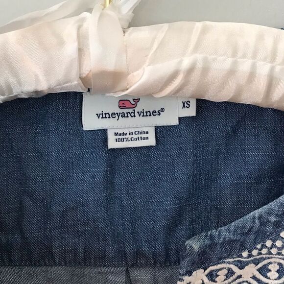 Vineyard vines | denim embroidered top - Picture 3 of 5